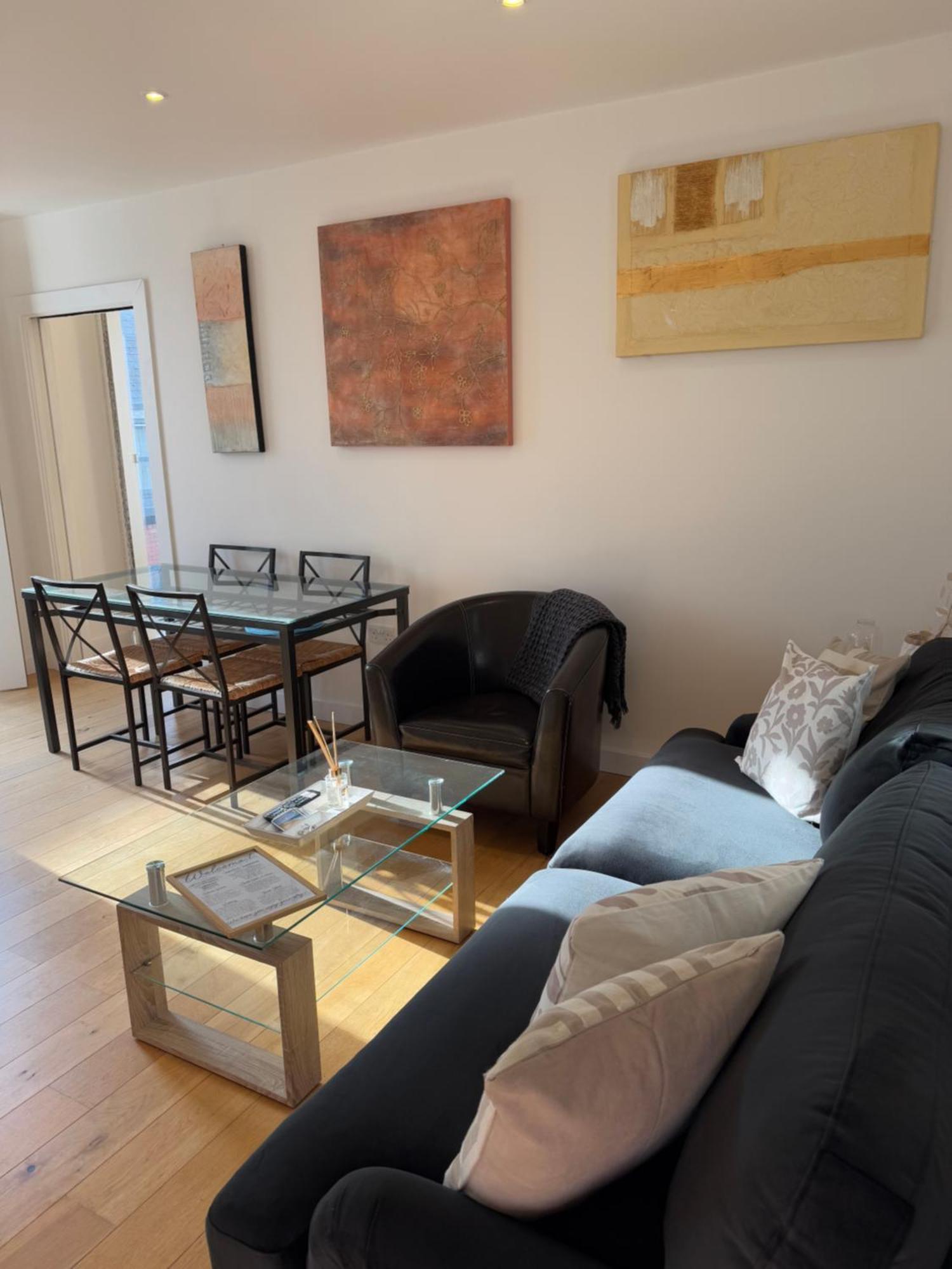 Central, Modern And Peaceful, Lovely Cathedral Views, Two-Bed Apartment With 40" Smart Tv & Free Onsite Parking Линкольн Экстерьер фото